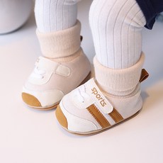 DIU 春秋嬰兒鞋0-1歲男女寶寶軟底鞋襪一體3-6-9月休閒步前鞋防滑地板