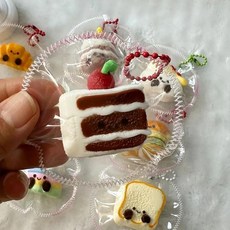 여러가지 음식 스퀴시 딸기 계란 케이크 스시 모찌, 민트 그린