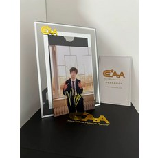 穆祉丞簽名照 附證書 禮盒裝, 4, 樣式
