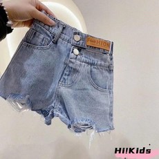 韓版兒童牛仔短褲，鏤空皮標設計，中大童時尚熱褲，女孩雙扣寬鬆休閒褲