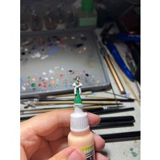 紅蝶 13娘 1:64 微縮模型 高度約2.8cm, 參考詳情頁