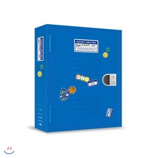 박지훈 2021 시즌그리팅 : 탁상용 캘린더 + 다이어리 + DVD + 학생증 + 포토카드 세트 + 미니 종이홀더 & 포스터 세트 + 필름 포토 + 종이마그넷, 지니뮤직 (genie), 음반/DVD