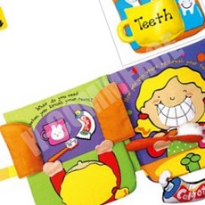 꼬미구르미 치카치카 이닦기 헝겊책, 케이스키즈