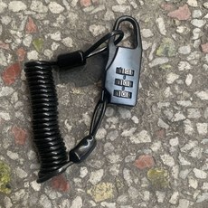 【無品牌】-密碼鋼絲繩鎖 家用電動車摩托車頭盔鎖彈簧繩鎖釦 戶外旅行箱包鎖, 1個, 帶鎖黑色中英文說明書:無規格