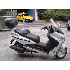 RV250 RV270 後箱架 漢堡架 HMA 後行李箱架 SHAD GIVI 直上