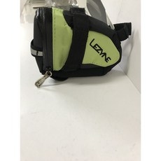 LEZYNE S-CADDY 坐墊包，輕巧便攜設計，具備夜間反光安全功能，安裝快速簡便, 1個
