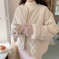 ROYALBELLE 여성 코듀로이 플라워 퀼팅 라운드넥 루즈핏 보온 패딩 자켓 V0120145