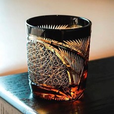 可開發票日式複古手工鵰花琥珀菊紋玻璃杯酒具江戶切子威士忌酒杯水晶玻璃威士忌杯 玻璃酒杯 玻璃杯 烈酒杯 杯子 威士忌酒杯, 1個, 鶴菊紋