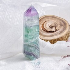 мσσи_нασ ᙏ̤̫͚ 白10 螢石柱 帶彩虹光 方形紋, 1個