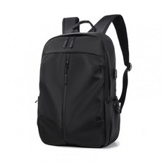 캐주얼 노트북백팩 데일리 가방으로 어디에나 잘 어울리는 심플한 디자인