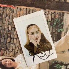 Blackpink 朴彩英 Rosé 親筆簽名拍立得 3吋 非印刷 週邊, 1個, 1