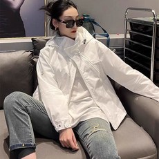 連帽設計休閒外套 短款夾克