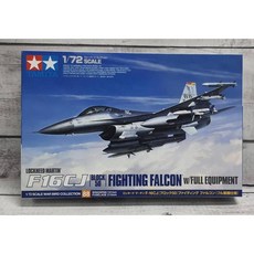 TAMIYA 田宮 1/72 F-16/CJ 全裝備式樣 戰鬥機 模型, 1個