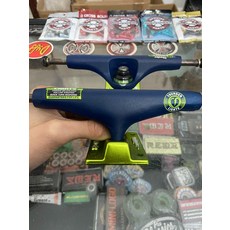 雷橋 thunder T橋 滑板進口鍛造底座單空橋 尺寸148 pu無磨損, 如圖所示, 1個