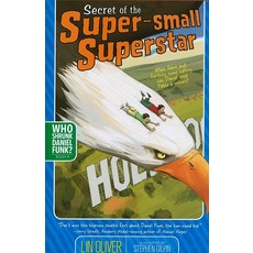 Simon & Schuster Secret of the Super-small Superstar (4) (Who Shrunk Daniel Funk) 211096