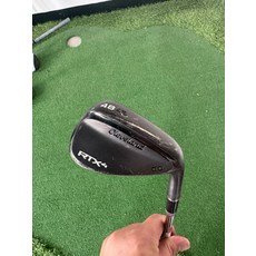 Cleveland RTX4 48度 黑色 高爾夫挖起杆 S200杆身 Golf Pride 握把, 如圖所示, 1個