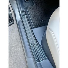 適用於 Toyota Crown Crossover 內門檻踏板, 賽車卡夢黑, 1個