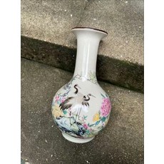 大清乾隆 粉彩 松鶴迎春 賞瓶, 商品主圖, 1個