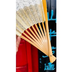 羅迅 老玉竹不貼梁韭菜宓摺扇 師承浙派陳愛興老師 古方和馬牙頭 小骨韭菜邊 大骨不貼梁, 如圖所示, 1個