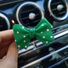 펄리본 차량용 석고방향제 자동차 신차선물 송풍구 차량용품 여성용, 녹색 물방울 무늬 활