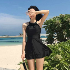 泳衣女連體純色溫泉泳裝時尚小黑裙顯瘦性感美背修身泳衣