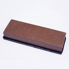 A natural sharpening stone with anti slip pad containing natural diamond sand 1500 mesh suitable for, 1세트