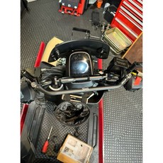 翔哥精選ll Sixis大樂 橫桿 把手 多功能 橫桿 光陽 Dollar 傑能白鐵螺絲 對應原廠把手, 1個, 單買螺絲*2