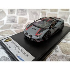 Looksmart Lamborghini Huracan Sterrato 火山灰 63號彩繪 模型, 1個