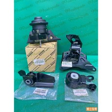 (汽車零件專家)豐田 YARIS 1.5 2014-2016年 12305-0M132 引擎腳 引擎支架 引擎托架 三點, 1個