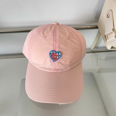 투니스 심플 자수 하트 와펜 야구 모자