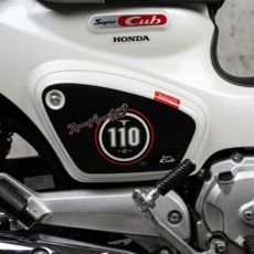 바이크핏 슈퍼커브 카울 사이드커버 스티커 좌우 한세트 전용 튜닝 로고 레트로, 1세트, black(블랙110)