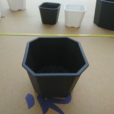 沅鈺農場 資材 黑色八角盆3號 - 農用盆栽 園藝種植 八角設計 耐用材質, 1個