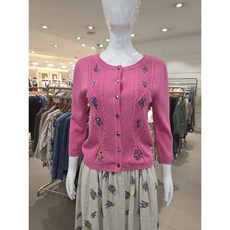 비꼴리끄 트위스트 조직 자수 가디건 B242KC1010720_s 660092