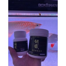 鋼鐵魟魚工業 (水族箱水質營養補充), 1個, 高單位維他命（魚隻營養品）,100克（小罐）