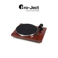 佑聲音響 奧地利 Pro-Ject 1Xpression Carbon Classic 黑膠唱盤，碳纖維唱臂，經典設計，無唱頭版本