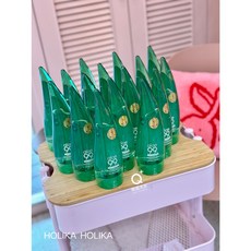 Holika Holika 99%蘆薈舒緩保濕凝膠 曬後鎮定 臉部可用, 1個, 蘆薈舒緩保濕凝膠