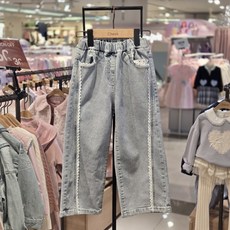 치크 레이스 디테일 세미와이드 데님 CKTJ26281_NC강서점