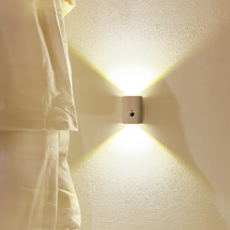 투웨이 우드 센서등 충전식 무타공 LED 현관 자동동작감지, 오크내추럴