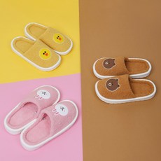 LINE FRIENDS 圖案造型絨毛拖鞋
