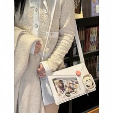 熱銷新款 新款百搭透明吧唧二次元小食量單肩斜挎學生痛包10cm娃包