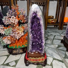 頂級巴西紫水晶洞 帝王紫 共生瑪瑙邊 鈦晶 方解石, 1個