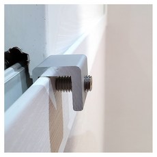 창문 장치 안전잠금