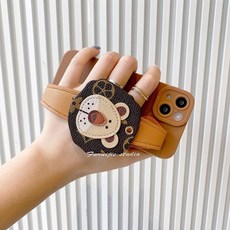 iPhone 15/13 Pro Max/12/11/X/XS 卡其色手機殼，獨特獅子造型腕帶設計