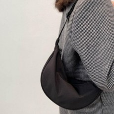숄더백 반달모양 크로스 크로와상백 핸드폰백 데일리 캐쥬얼 크로와상 미니 [1EA 또는 1set 구성]