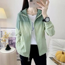 防曬外套女款防曬外套夏天速乾透氣休閒運動外套吸濕排汗冰絲涼感外套遮陽防曬衣罩衫大尺碼女生輕薄跑步釣魚登山連帽薄外套