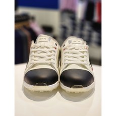 BTR비티알 [NC엑스코점] 골프일상출퇴근 BSM1028MWHT 남성 사계절 하트캐릭터 로고자수 스니커즈형 스파이크리스 골프화