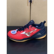 Mizuno 美津濃 WAVE FANG ZERO 2 羽毛球鞋，高彈性、透氣舒適、防滑耐磨，專業運動鞋款