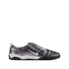 나이키 토탈 90 III 스니커즈