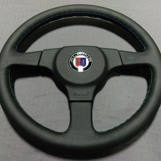 Alpina 全新三幅方向盤, 1個