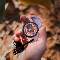 옆집샵 산악 필수품 나침반 목걸이 야외 35MM 나침판, 1개, 상세페이지 참조